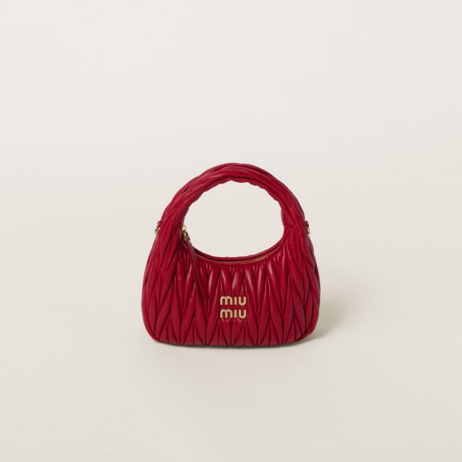 Miu Miu Wander matelassé nappa leather hobo bag Red Miu Miu Wander matelassé nappa leather hobo bag Red